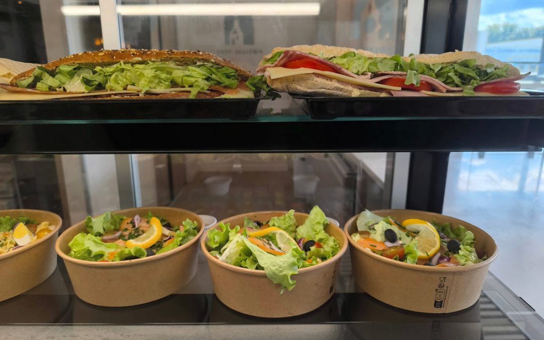Fraîcheur et gourmandise au menu : L’Atypik reste ouvert tout l’été !