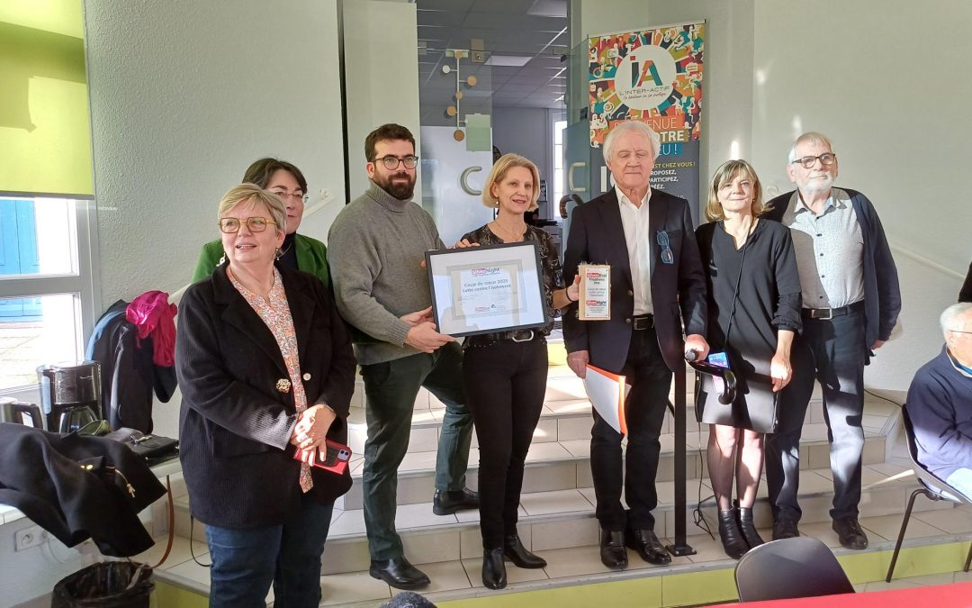 Lutte contre l’isolement – L’Inter-Actif remporte un trophée Silver Économie